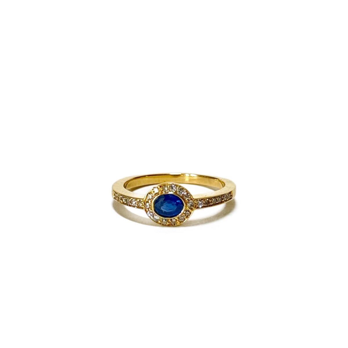 Bague Solitaire en or jaune, saphir et diamants - Castafiore