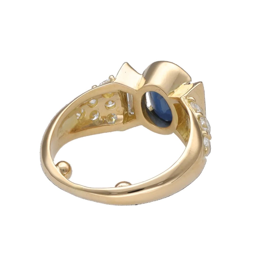 Bague Solitaire en or jaune, saphir et diamants - Castafiore
