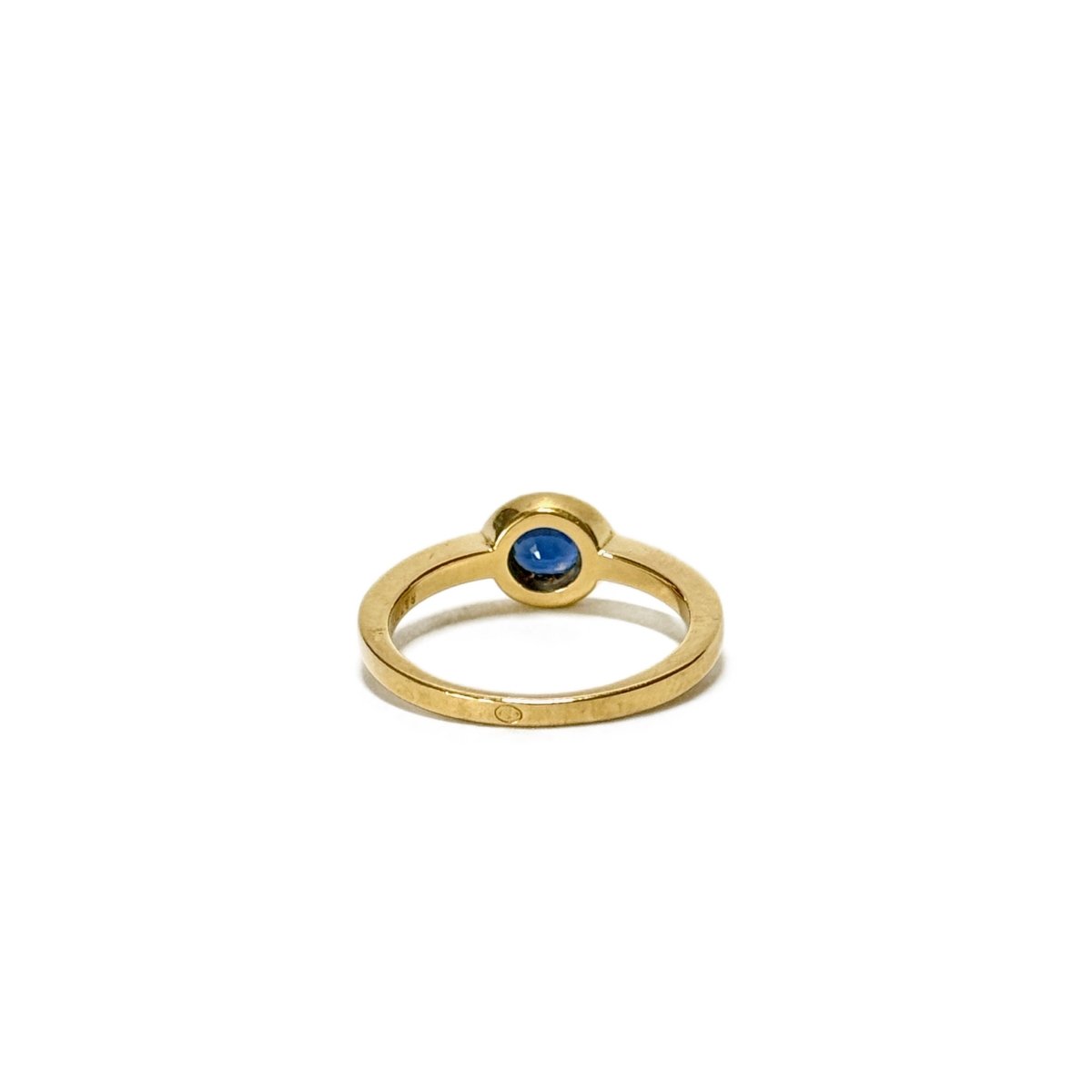 Bague Solitaire en or jaune, saphir et diamants - Castafiore