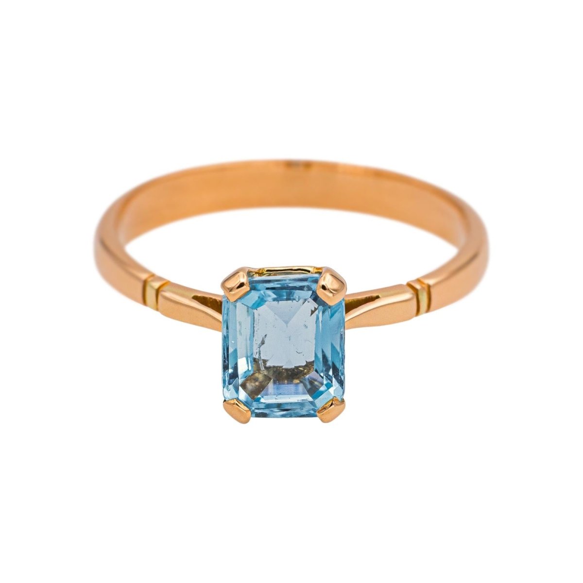 Bague Solitaire en or rose et aigue - marine - Castafiore