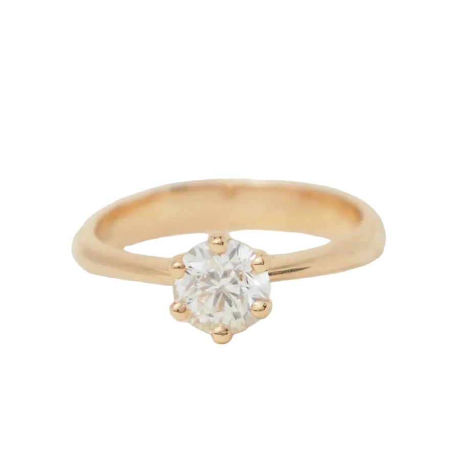Bague solitaire en or rose et diamant 0.69ct certifié - Castafiore