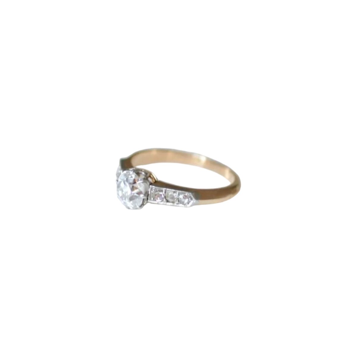 Bague solitaire en or rose, platine, et diamant - Castafiore