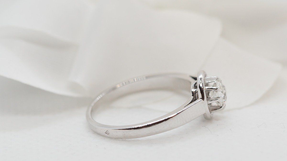 Bague Solitaire En Platine Et Diamant - Castafiore