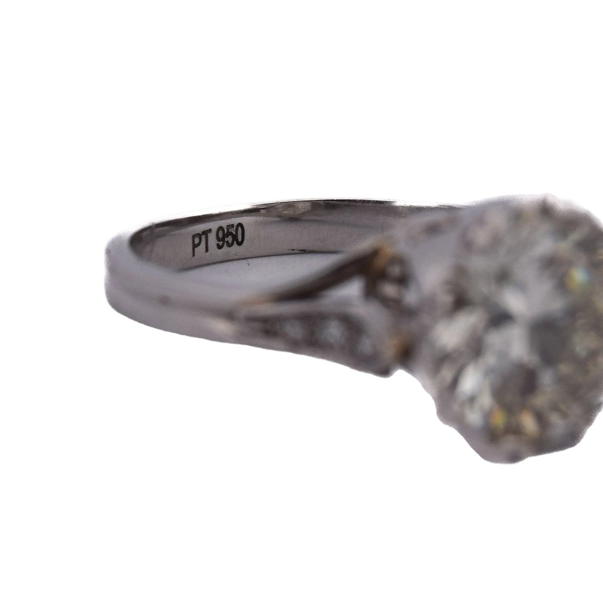 Bague Solitaire en platine et diamants - Castafiore