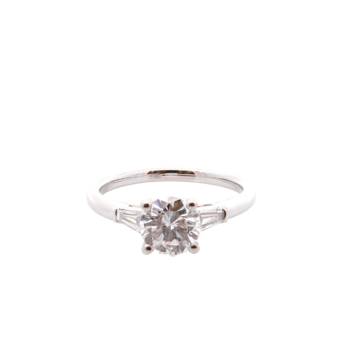 Bague Solitaire en platine et diamants - Castafiore