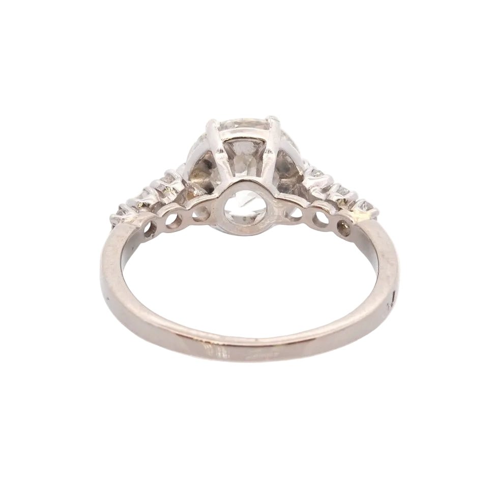 Bague Solitaire en platine et diamants - Castafiore
