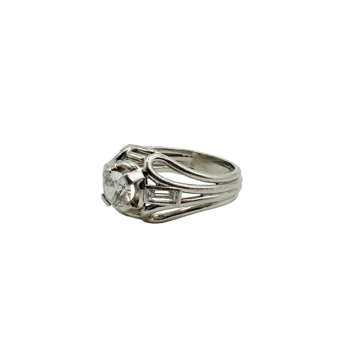 Bague Solitaire en platine et diamants - Castafiore