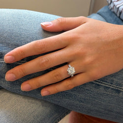 Bague Solitaire en platine, or blanc et diamants - Castafiore