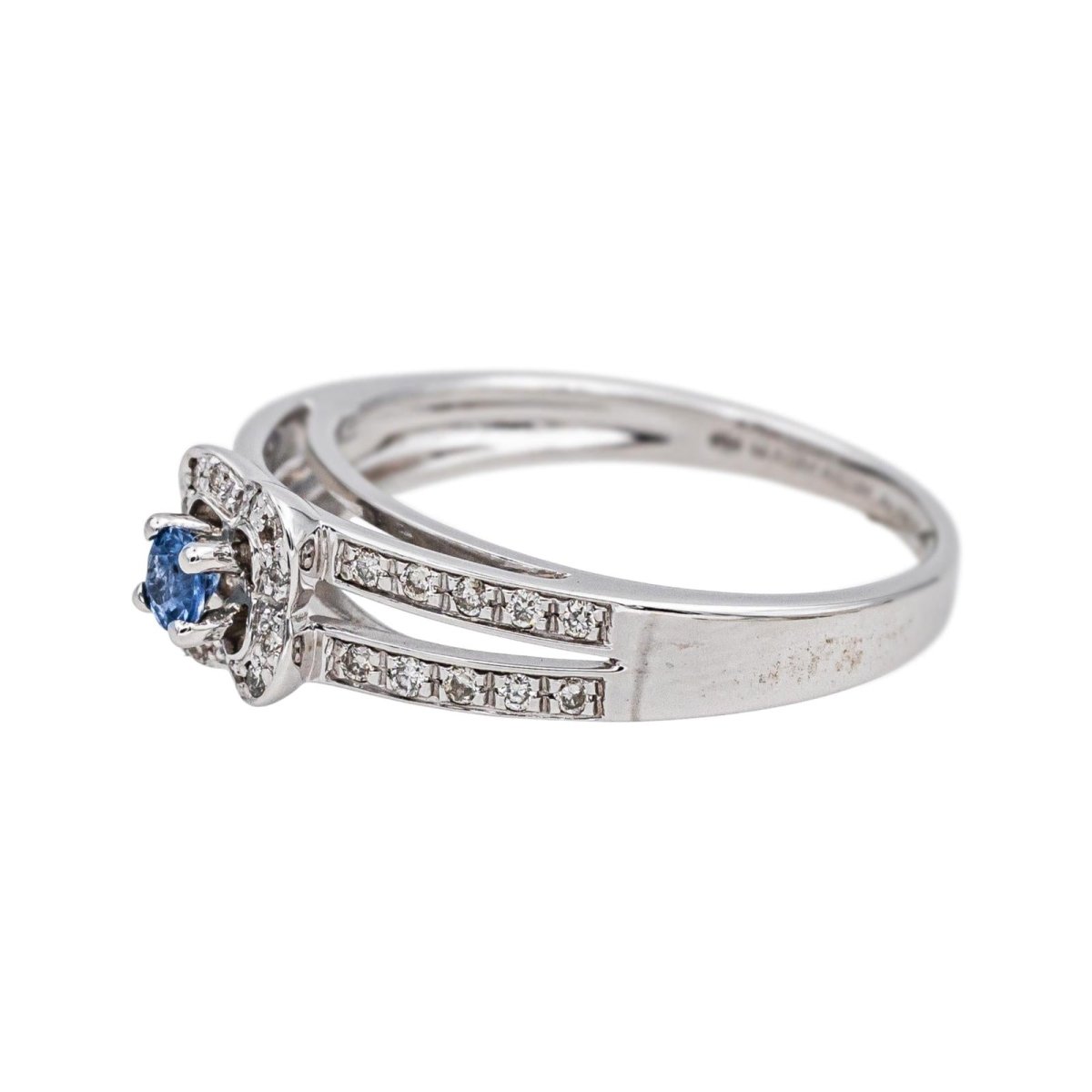 Bague Solitaire MAUBOUSSIN "Chance of Love" en or blanc, saphir et diamants - Castafiore