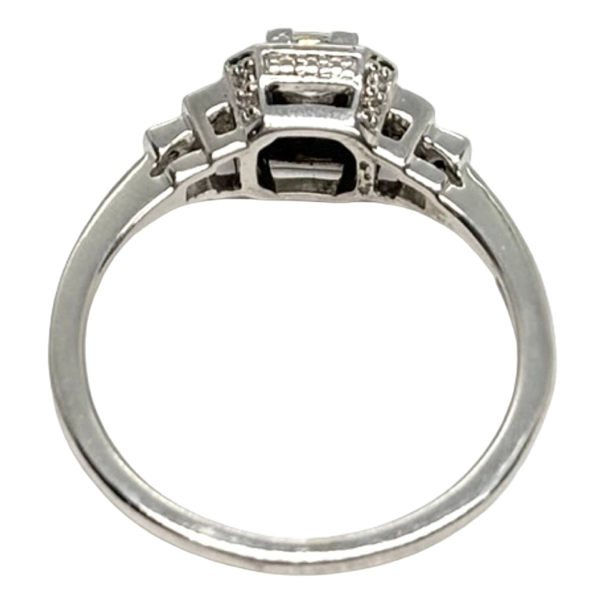 Bague Solitaire MAUBOUSSIN "Un Automne 1930" en or blanc et diamants - Castafiore