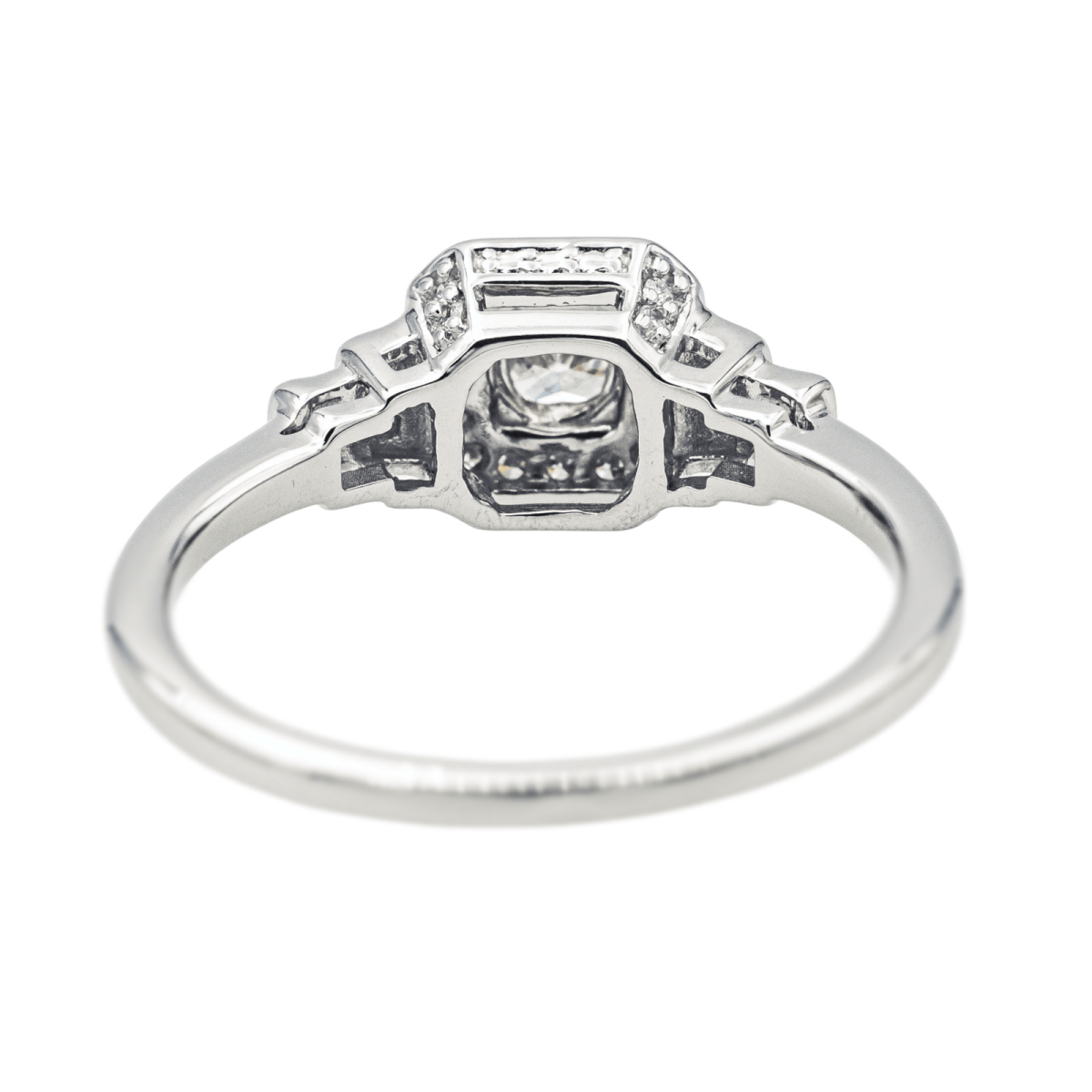 Bague Solitaire MAUBOUSSIN "Un Automne 1930" en or blanc et diamants - Castafiore