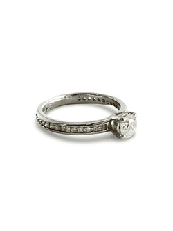 Bague solitaire or blanc et diamants 0,80 ct - Castafiore