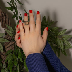 Bague Solitaire STERN en or blanc et quartz - Castafiore