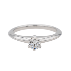 Bague Solitaire TIFFANY & CO. en platine et diamant - Castafiore