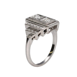 Bague style art déco en or gris 18k avec 0,90 Cts de diamants brillants. Taille 54 - 55. - Castafiore