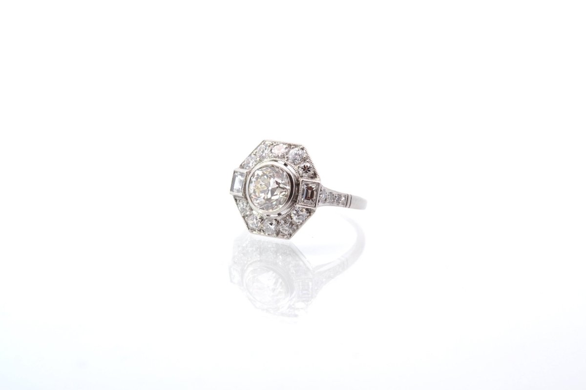 Bague style art déco en platine sertie de diamants - Castafiore
