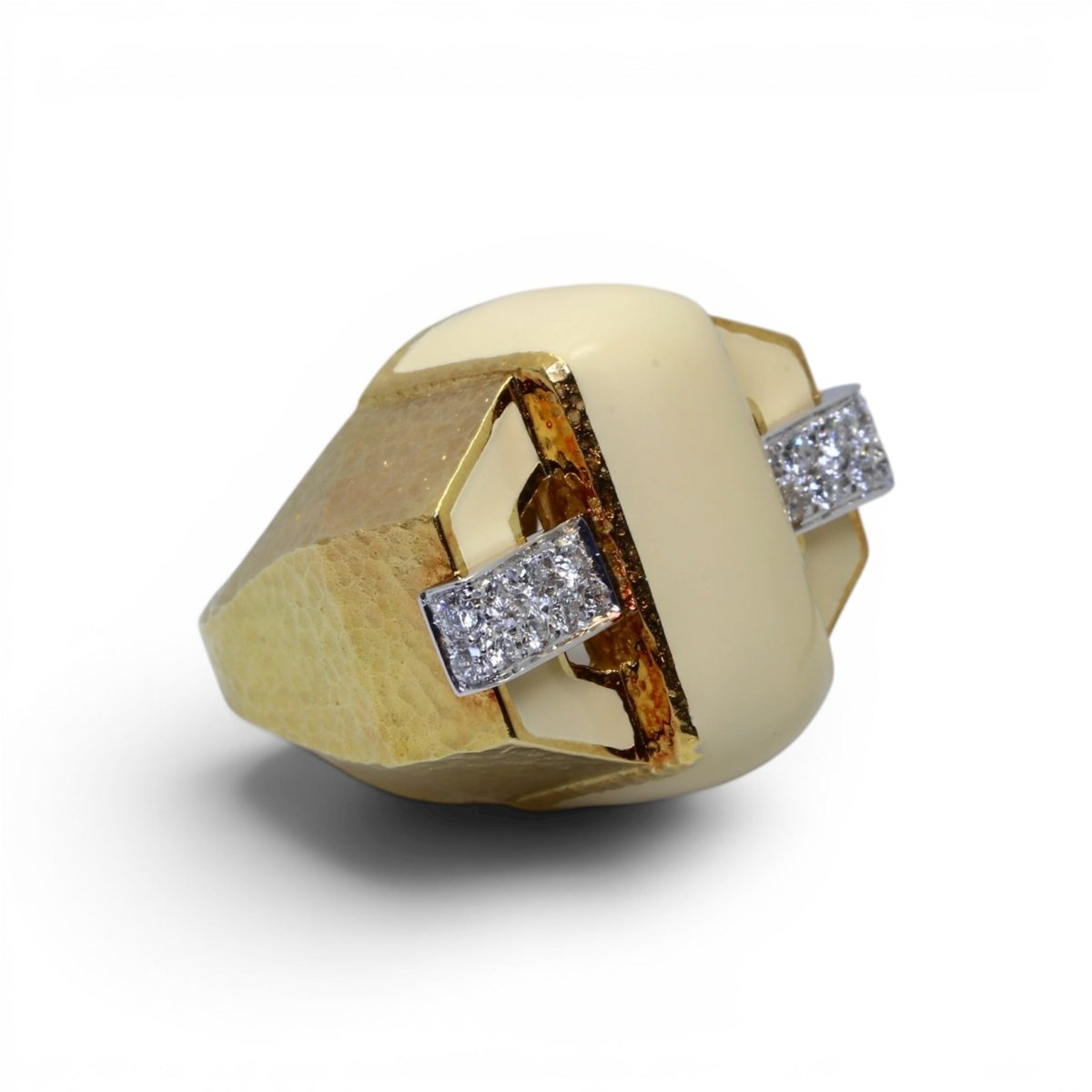 Bague Tank DAVID WEBB en or jaune, émail et diamants - Castafiore