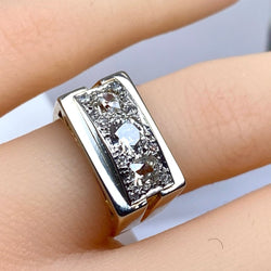 Bague Tank en or 18 carats et platine en diamants - Castafiore
