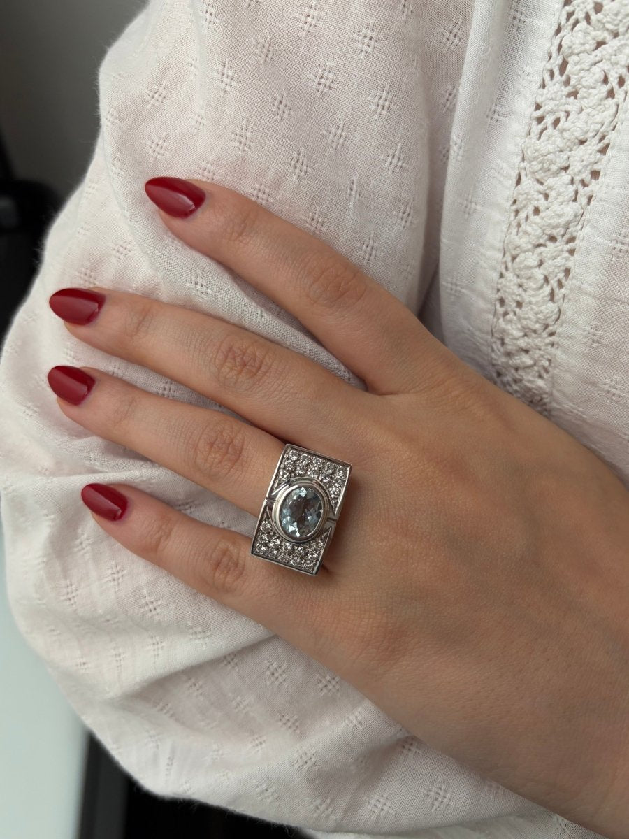Bague Tank en or blanc, aigue-marine et diamants - Castafiore