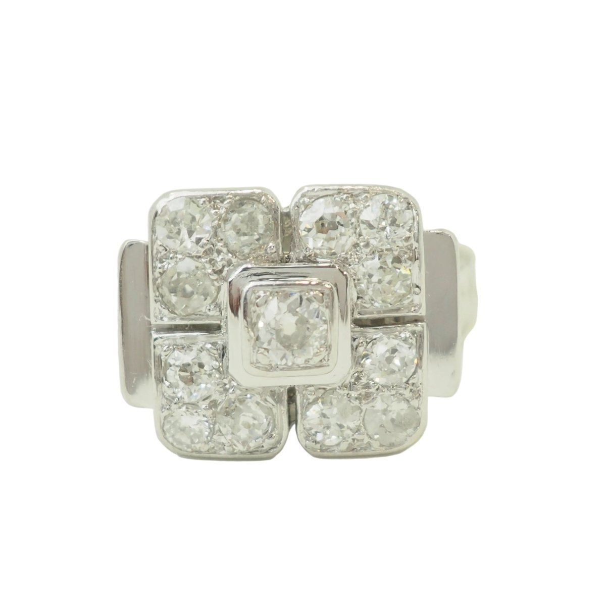 Bague Tank en or blanc et diamants - Castafiore