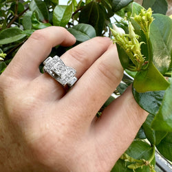 Bague Tank en or blanc et diamants - Castafiore