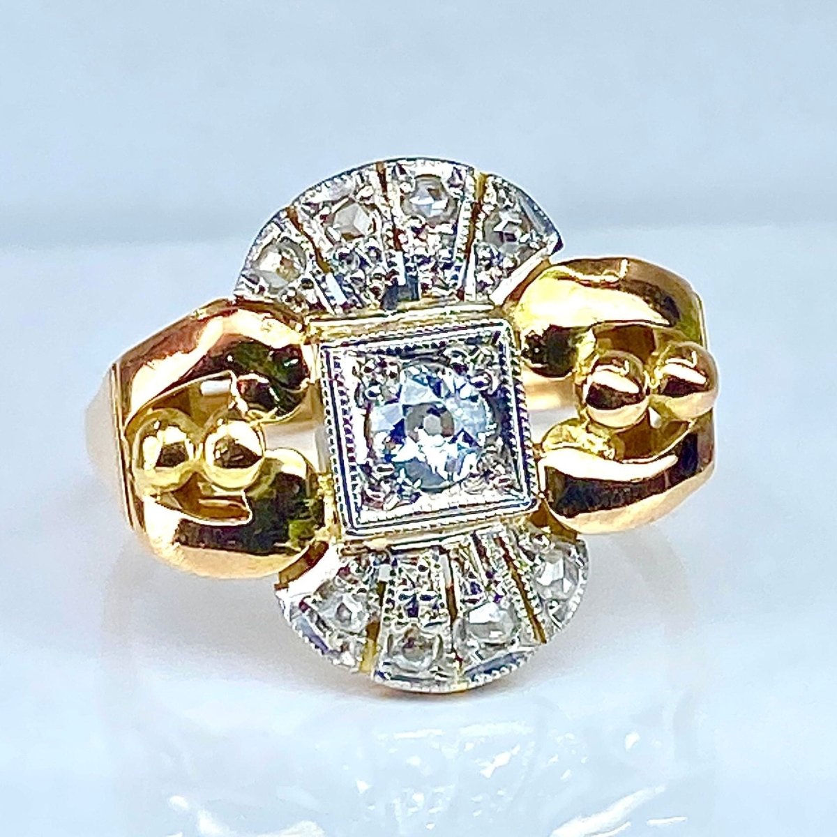 Bague Tank en or et diamants - Castafiore