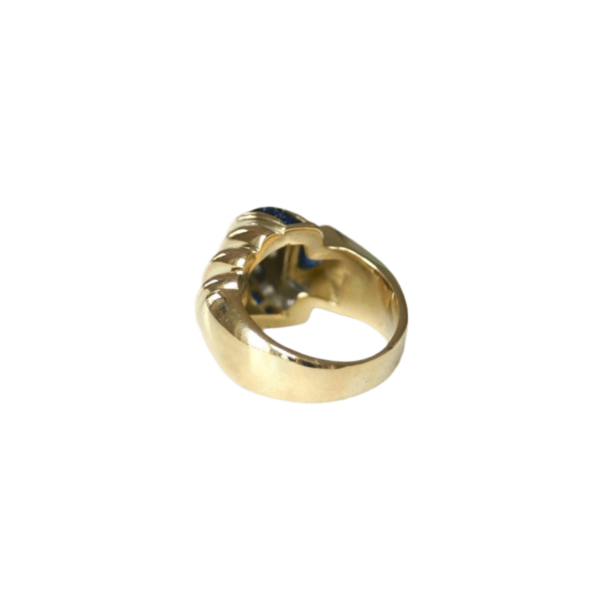 Bague Tank en or jaune, or rose, platine, saphirs et diamants - Castafiore