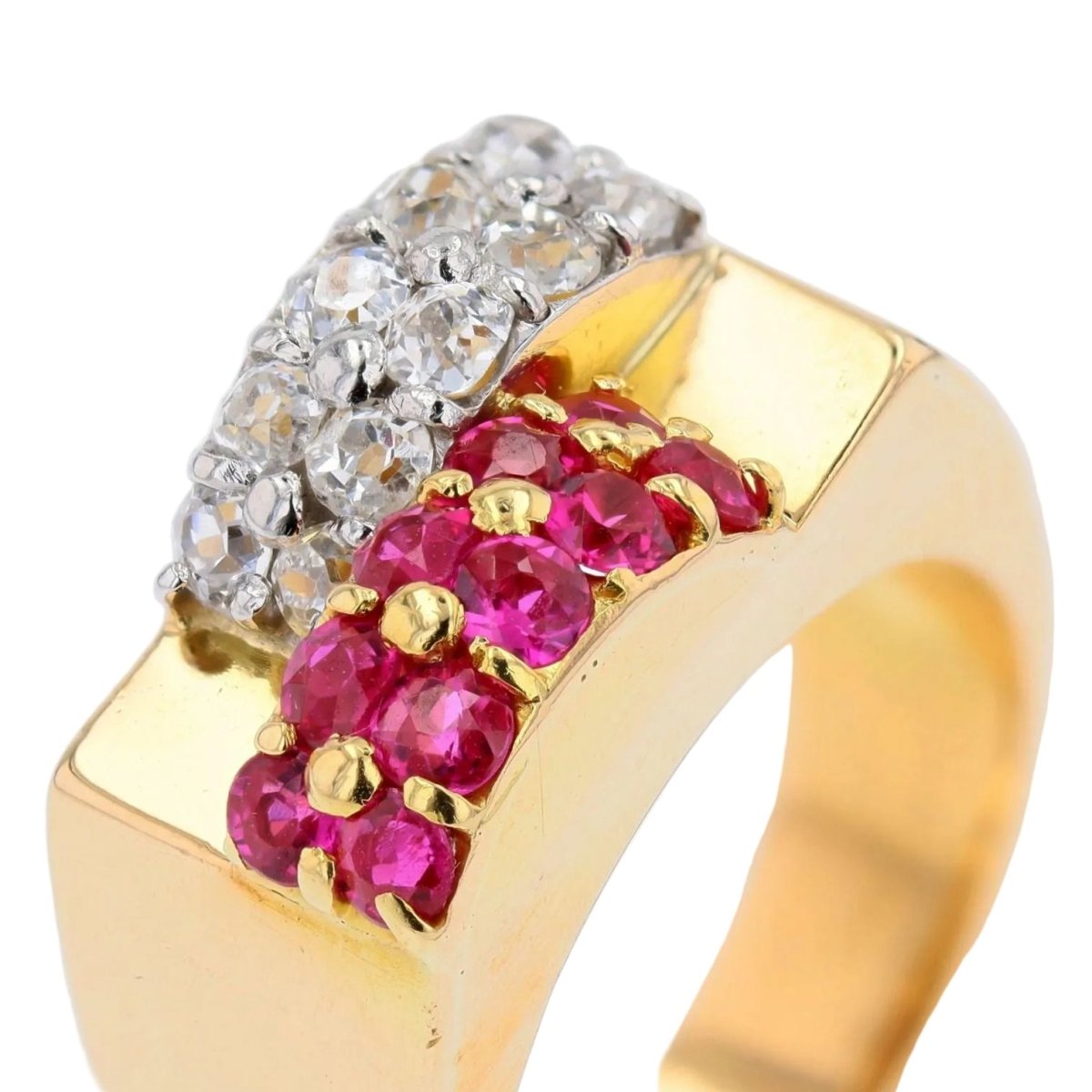 Bague Tank en or jaune, platine, rubis et diamants - Castafiore