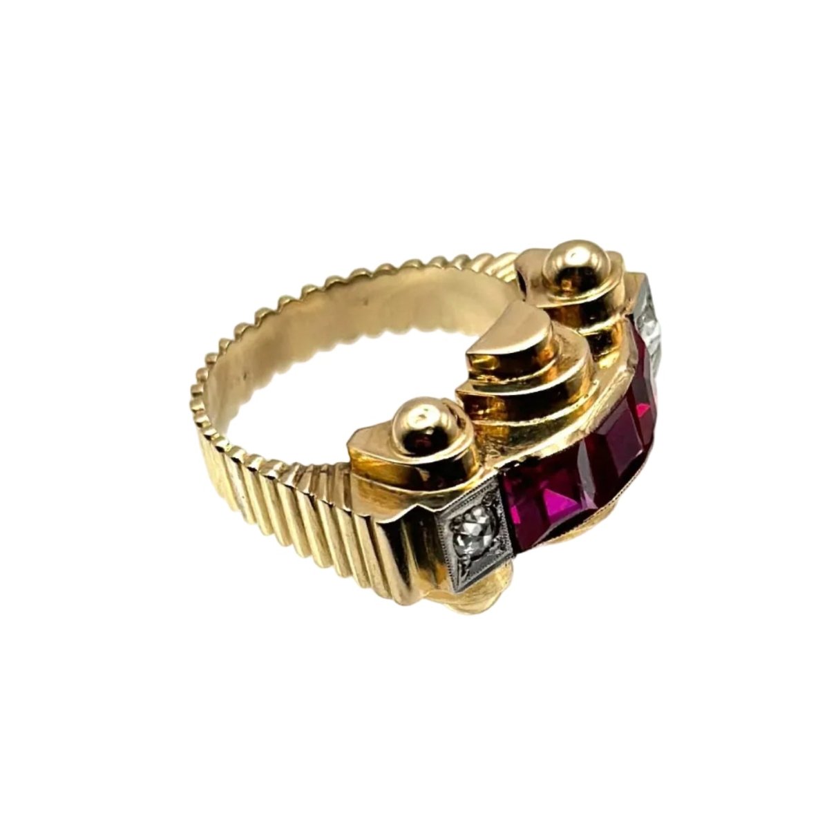 Bague Tank en or jaune, platine, rubis et diamants - Castafiore