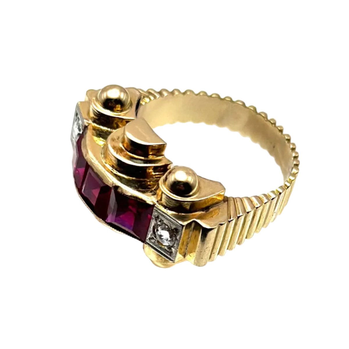 Bague Tank en or jaune, platine, rubis et diamants - Castafiore