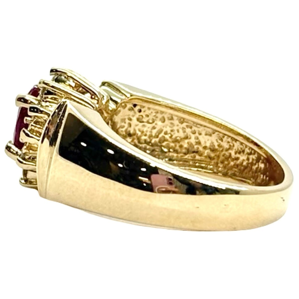 Bague Tank en or jaune, rubis et diamants - Castafiore