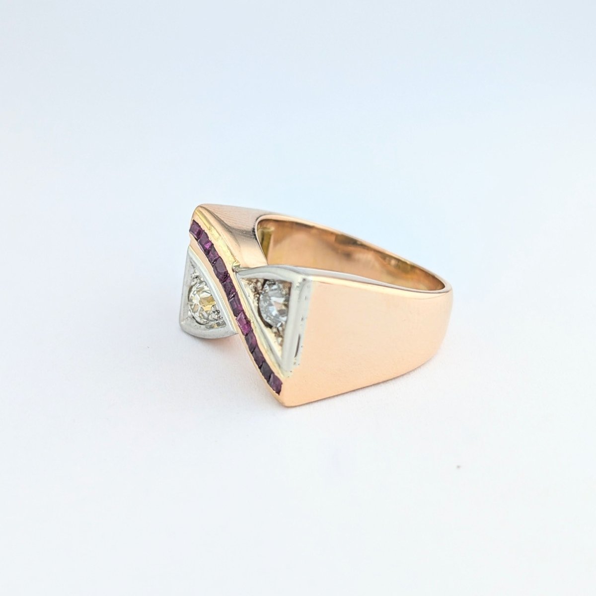 Bague Tank en or rose diamants et rubis - Castafiore