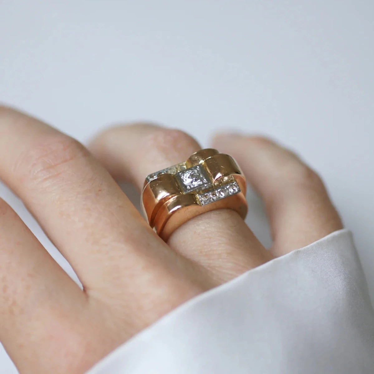 Bague Tank en or rose, platine et diamants - Castafiore
