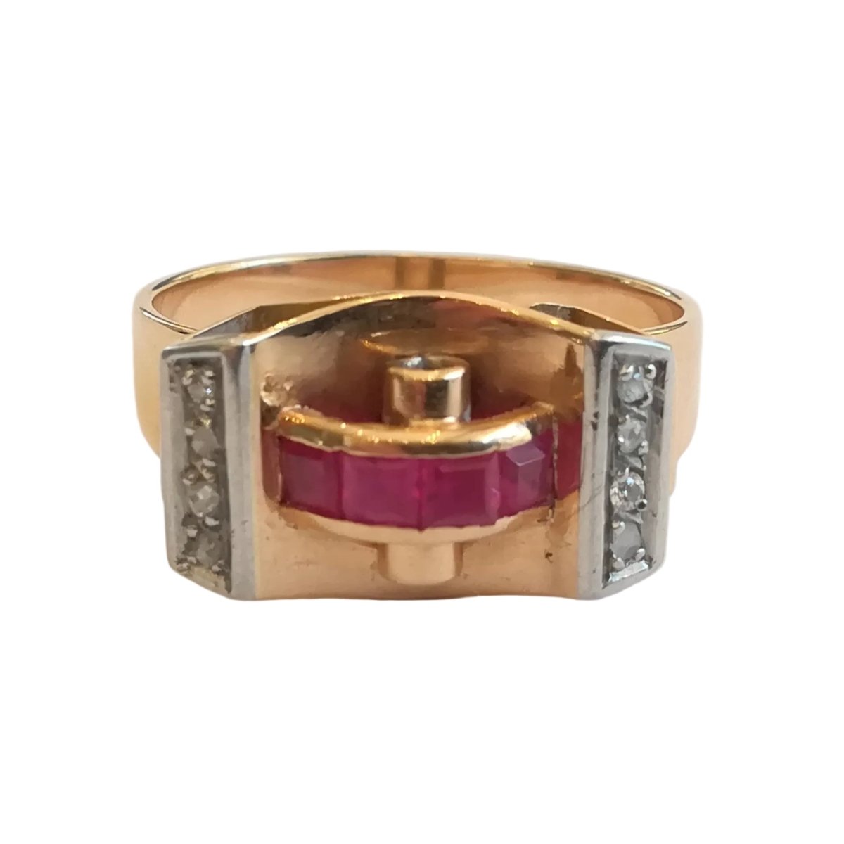 Bague Tank en or rose, platine, rubis et diamants - Castafiore