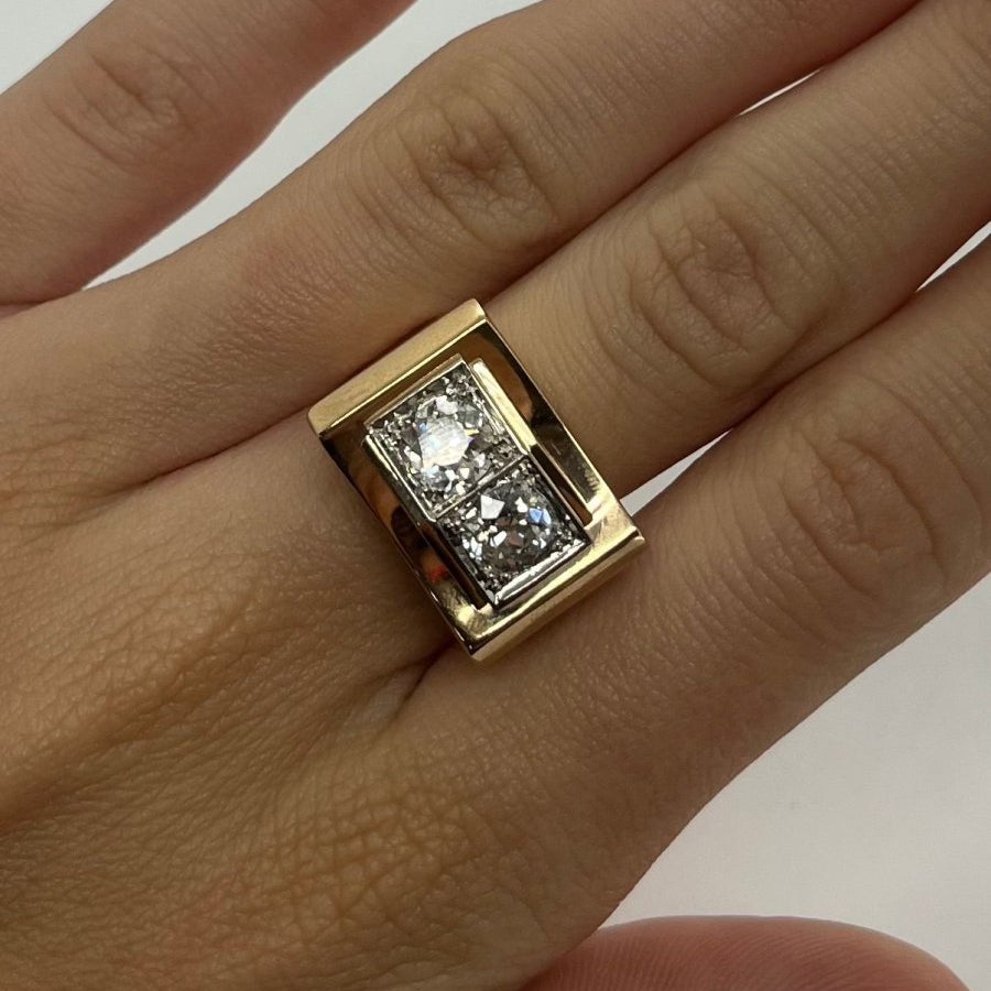 Bague Tank vintage en or rose et diamants - Castafiore