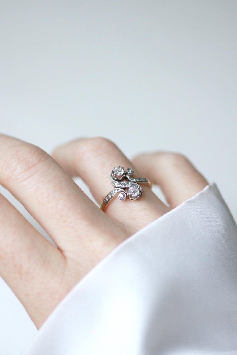 Bague Toi et Moi Diamants 0,55 Ct sur Or et Platine Belle Epoque - Castafiore