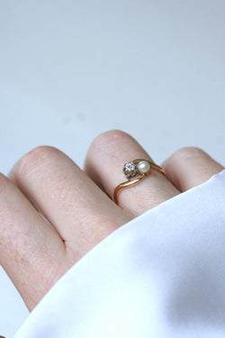 Bague Toi et Moi en Or Platine Perle et Diamant - Castafiore