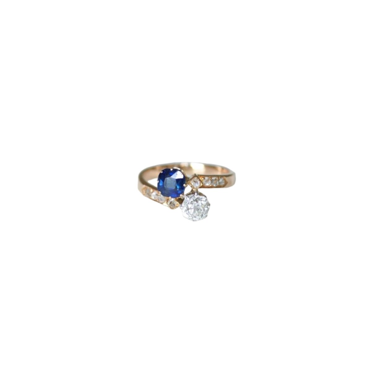 Bague Toi et Moi en or rose, platine, saphir, et diamant - Castafiore