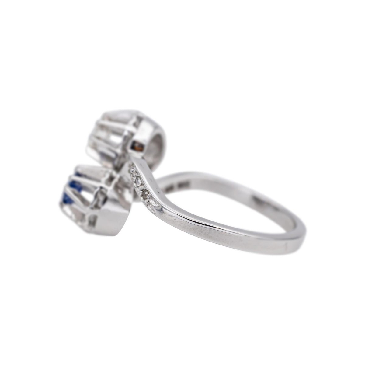 Bague Toi & Moi en or blanc, saphir et diamants - Castafiore