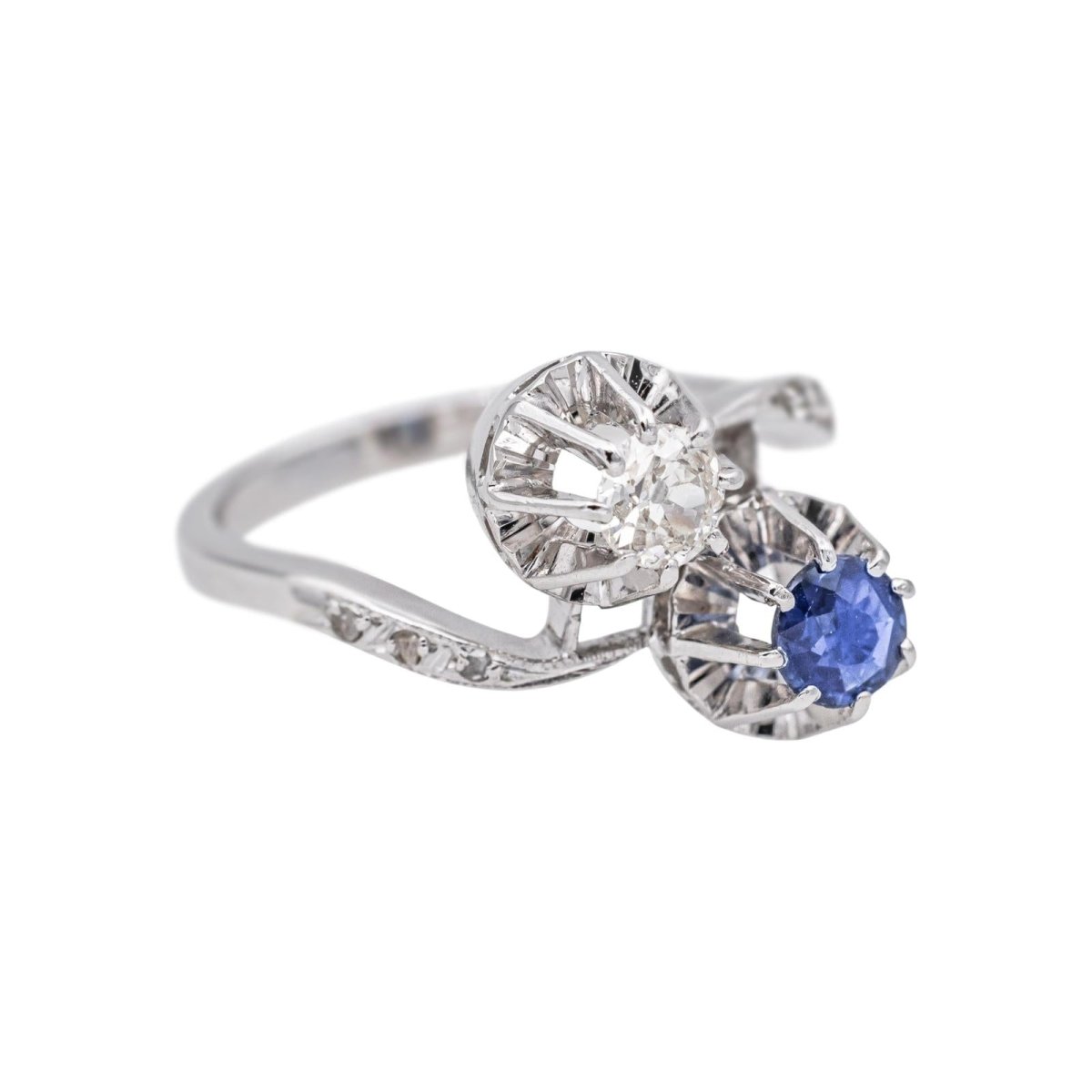 Bague Toi & Moi en or blanc, saphir et diamants - Castafiore