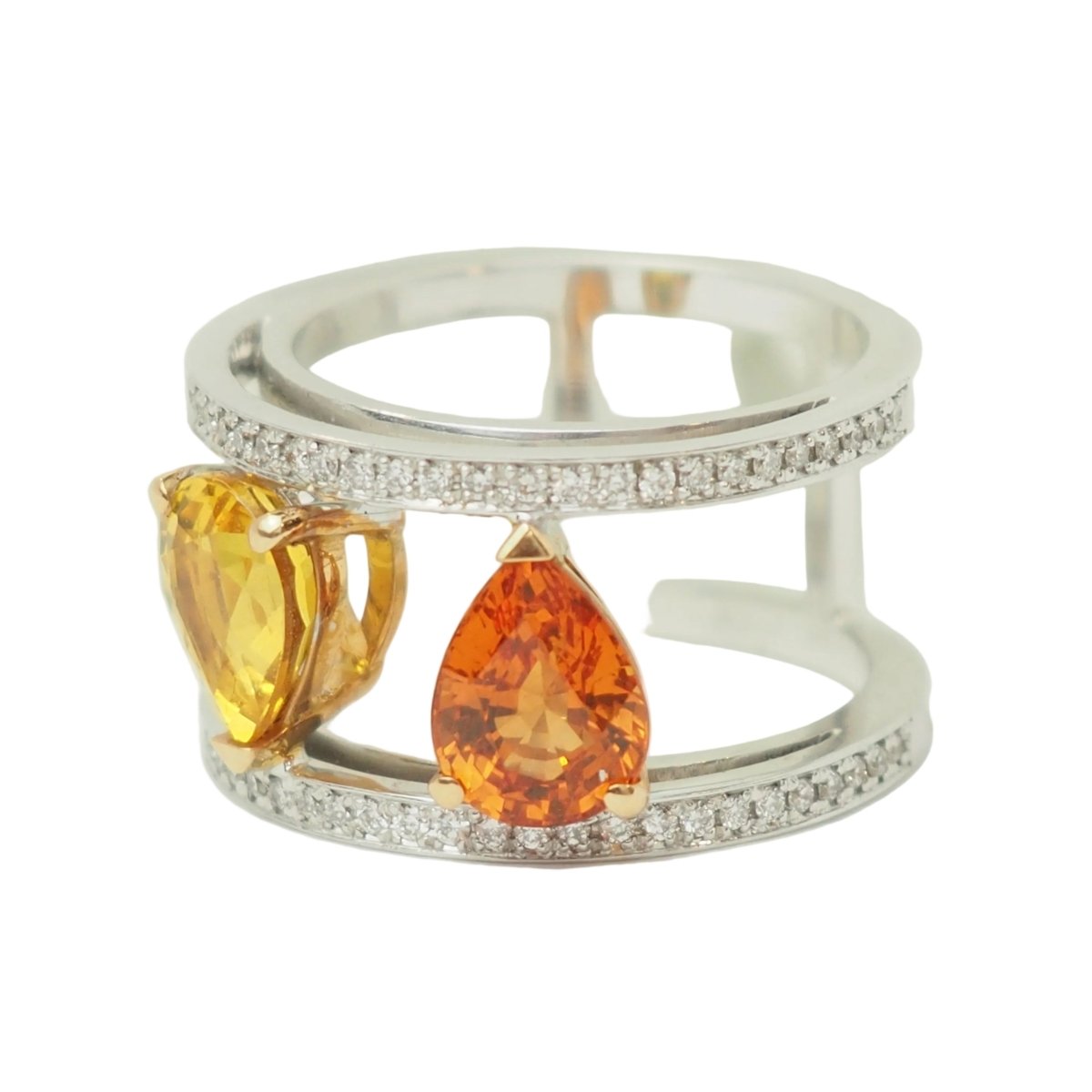 Bague Toi & Moi en or blanc, saphirs et diamants - Castafiore