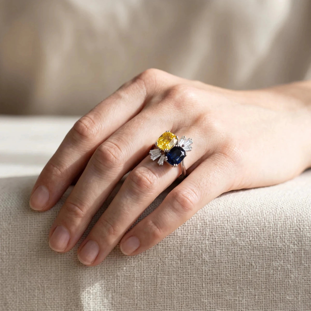 Bague Toi & Moi en or blanc, saphirs et diamants - Castafiore