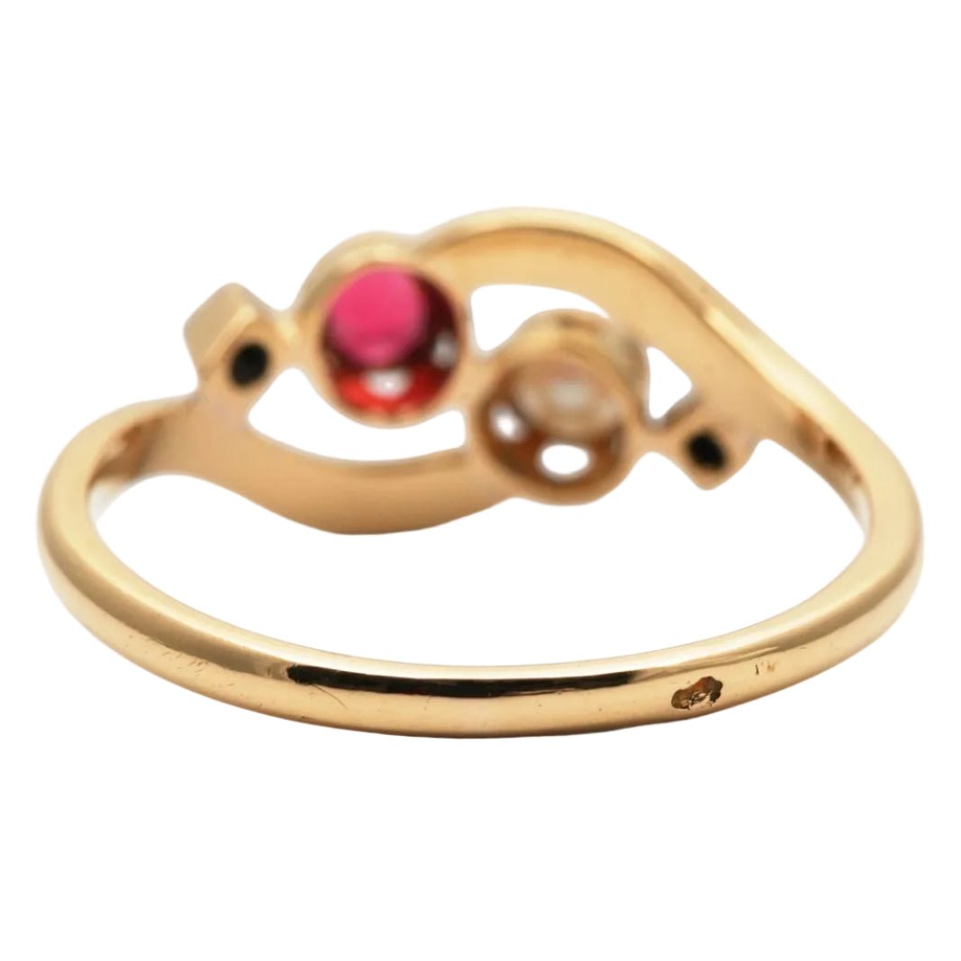 Bague Toi & Moi en or jaune, perle, rubis et diamants - Castafiore