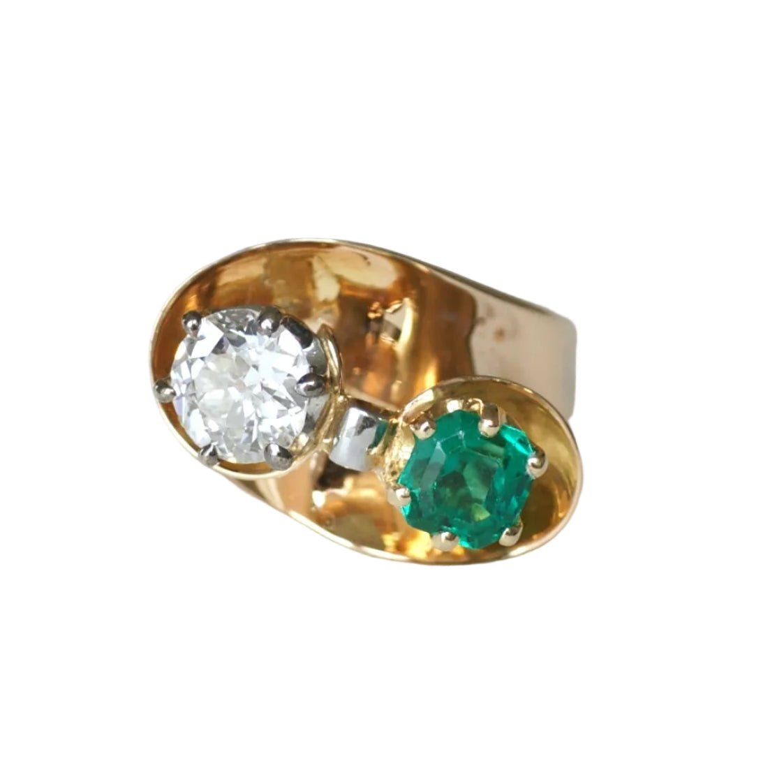 Bague Toi & Moi en or jaune, platine, émeraude et diamants - Castafiore