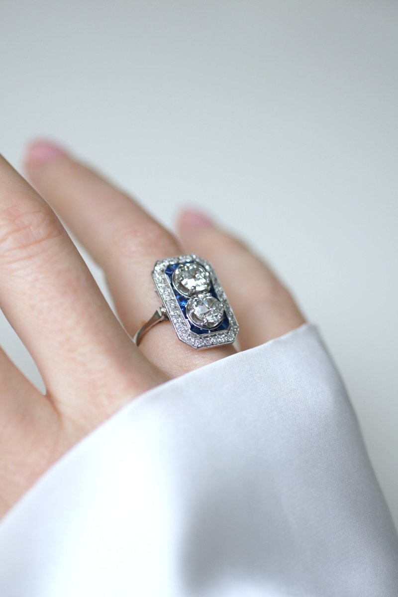 Bague Toi & Moi en platine, saphirs et diamants - Castafiore