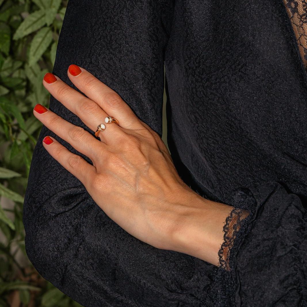 Bague Toi & Moi PIAGET "Possession" en or rose, calcédoines et diamants - Castafiore