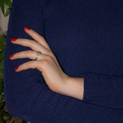 Bague Toi & Moi TIFFANY & CO "Tiffany T." en or blanc et diamants - Castafiore