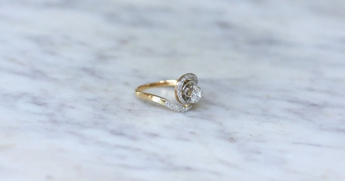 Bague Tourbillon Diamant Or Jaune et Platine - Castafiore