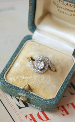 Bague Tourbillon Diamant Or Jaune et Platine - Castafiore