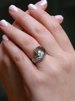 Bague tourbillon or blanc diamants 1 ct - Castafiore